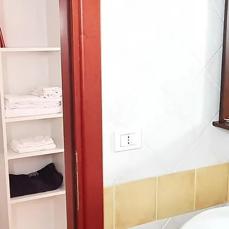 Olbiamarestudios Apartment *